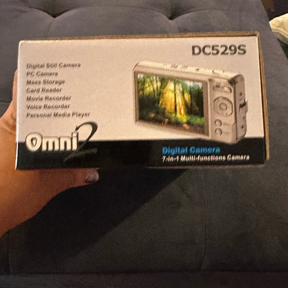 NIB DC529S Silver Digital Camera - Picture 5 of 7